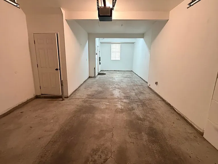 172 Beach Side Ct — Photo 26