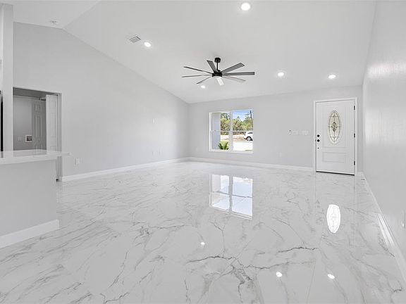 5th image of 11384 SW 177TH COURT