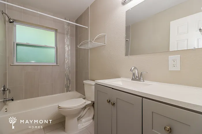 1429 S Evergreen Ave — Photo 13