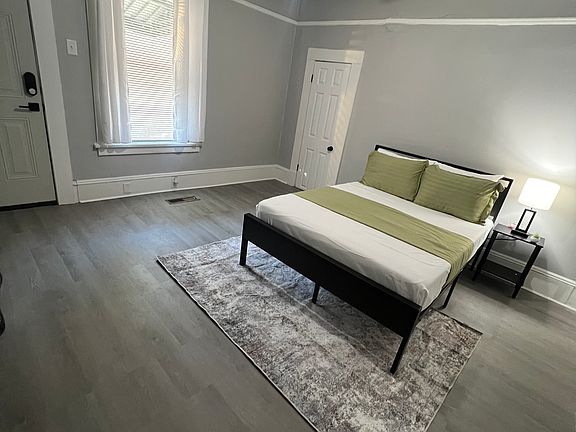 Room with private entrance