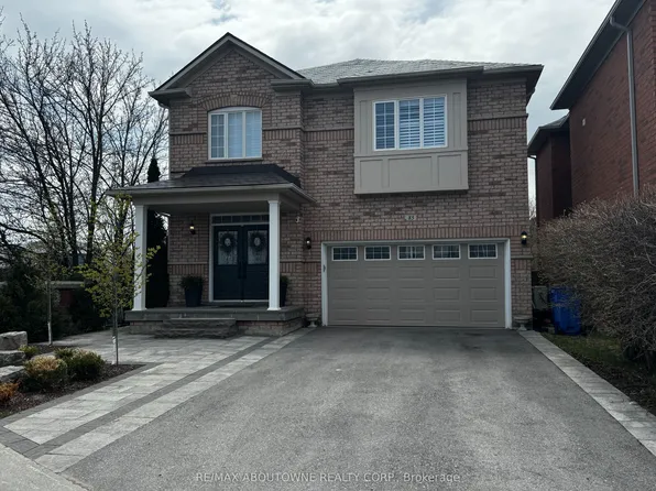85 Earl Stewart Dr, Aurora, ON L4G 7P4