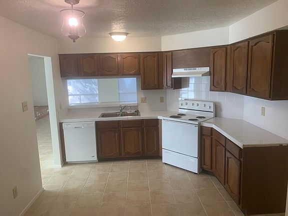 5th image of 4419 Stallion Brook Ln