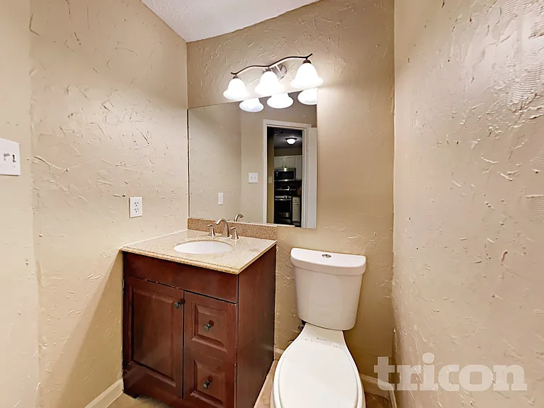 13526 Ryan Landing Dr — Photo 13
