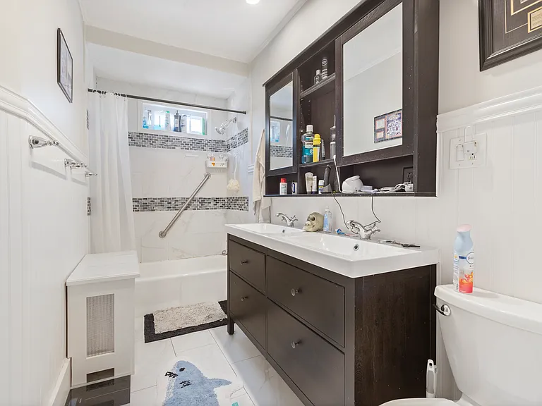8 Hallet St #3 — Photo 15