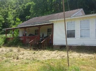 10457 Point Pleasant Rd, Millwood, WV 25262