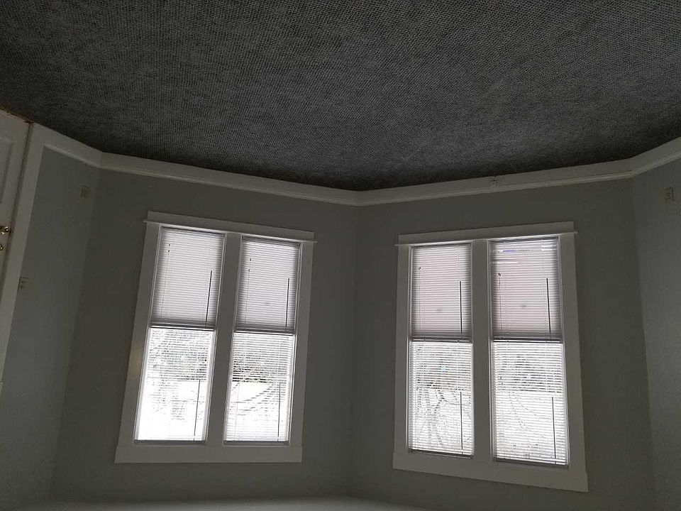 Large open room with tall ceilings