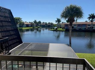 130 Lake Point Ln #3-D, Naples, FL 34112