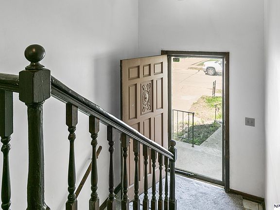 2nd image of 12741 Ridgeview Cir