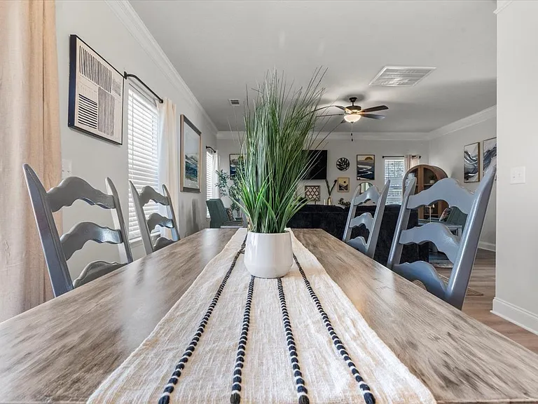 4074 Cottingham Way — Photo 9