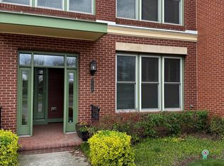 2106 Potomac Ave APT 101, Alexandria, VA 22301