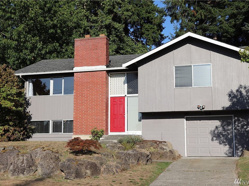 1st image of 44 157th Ave SE