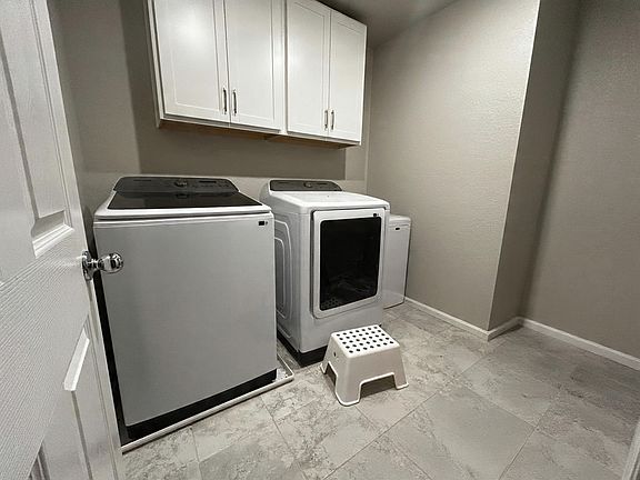 3rd image of 17447 E Iron Ore Ave