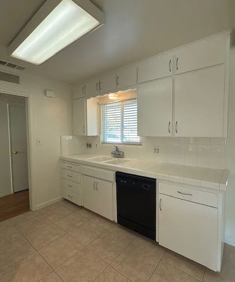 5217 N Callisch Ave — Photo 7
