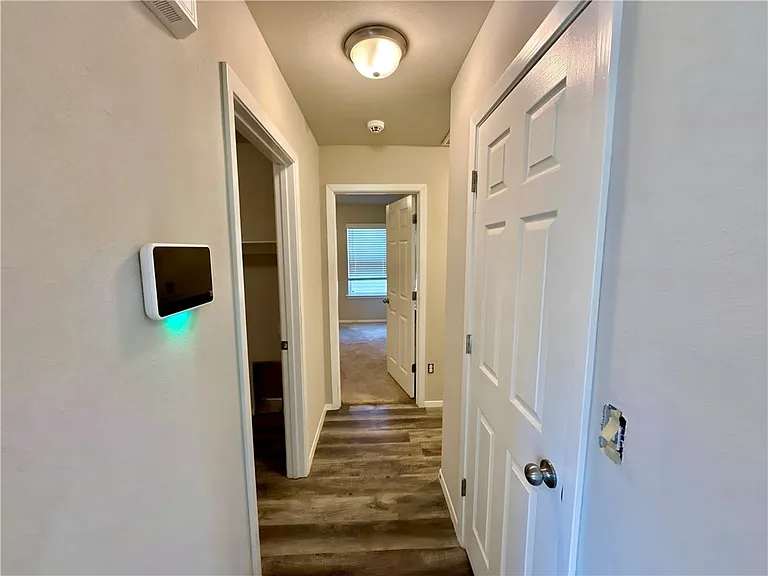 530 Woodcreek Loop — Photo 12