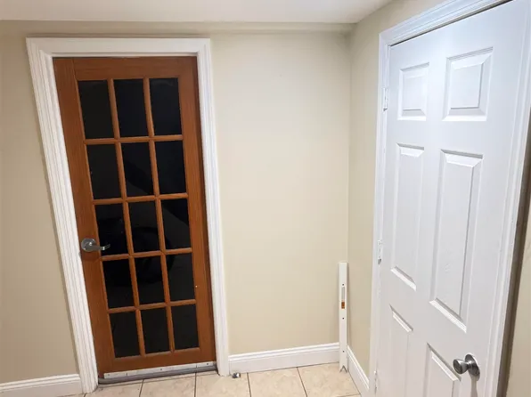 608 57th Street image 28 of 33