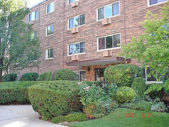 1st image of 477 Graceland Ave APT 2H