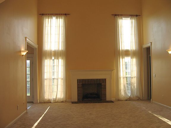 Great Room 2 level ceiling