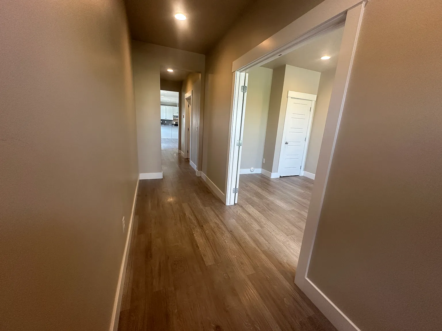 South Jordan - 11252 Jonagold Dr. - Home — Photo 4