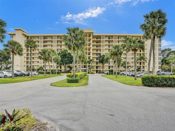 3050 N Palm Aire Dr APT 708, Pompano Beach, FL 33069