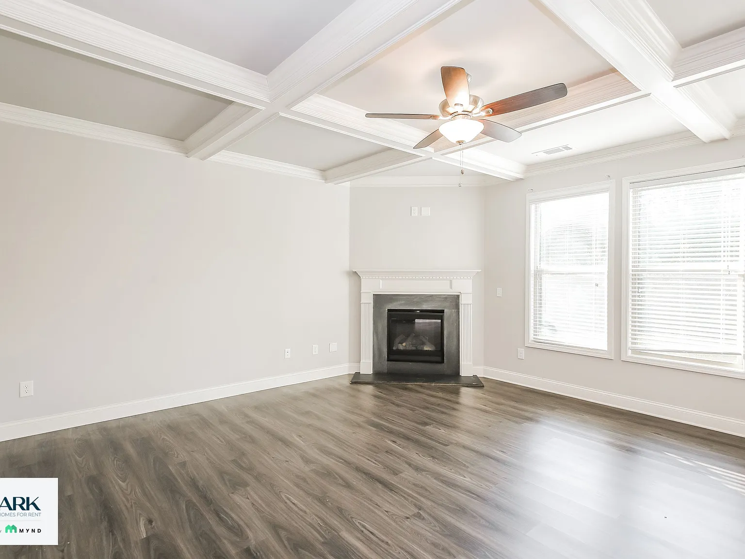 4 bed, 2.5 bath, 2656 sqft, $2,525 — Photo 2