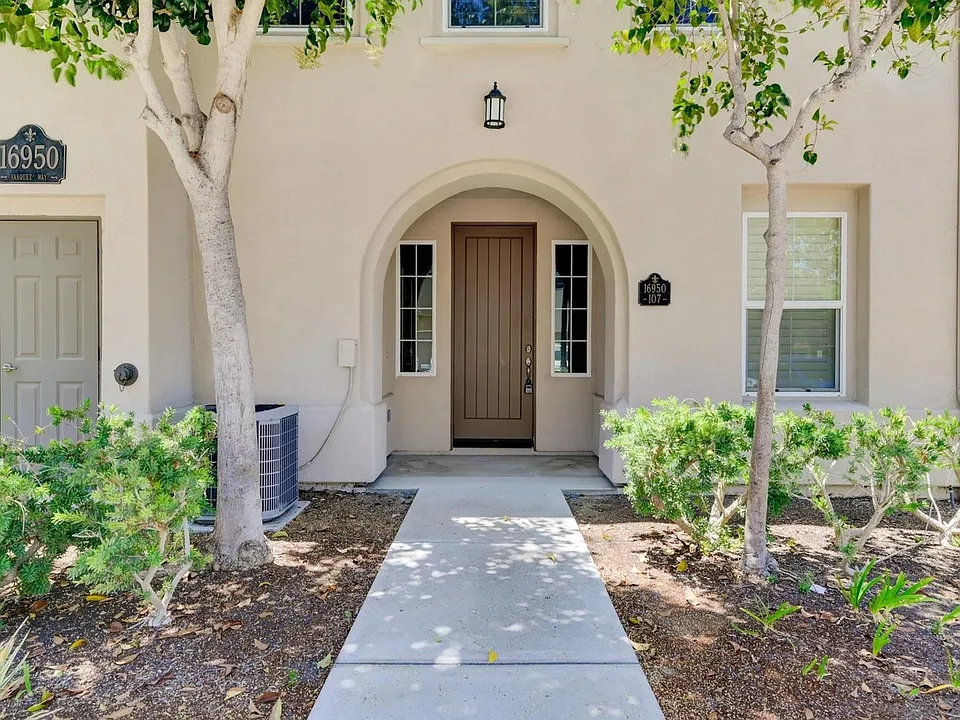 16950 Vasquez Way #107