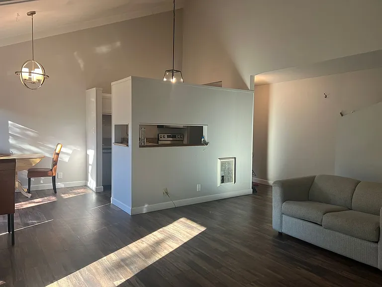 2067 Ascot Dr #243 — Photo 8