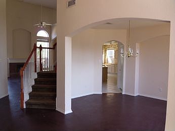2nd image of 221 Quail Meadows Ln