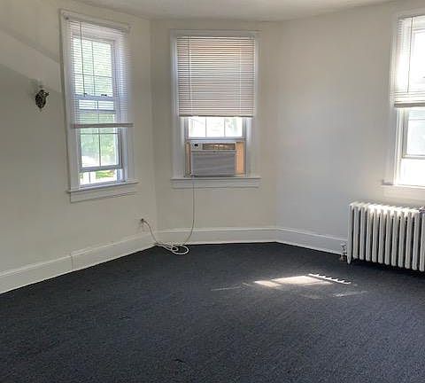 4th image of 1142 N Stuart St APT B