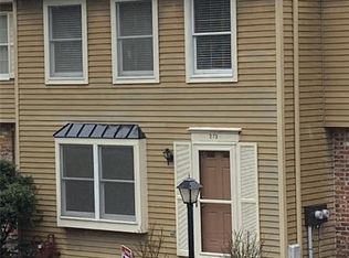 273 Quail Run Rd, Venetia, PA 15367