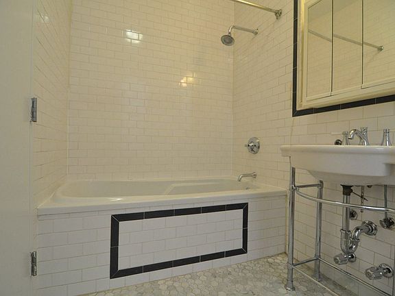 5th image of 291 Eastern Pkwy APT 32