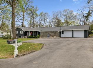 590 Indian Lake Rd, Hendersonville, TN 37075