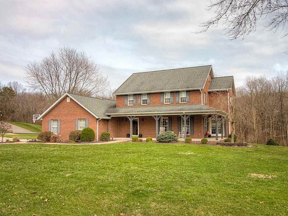 1st image of 742 S Crestwood Dr
