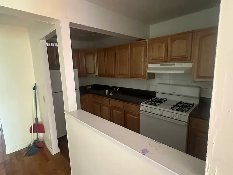 37 Odell Ave #3AA — Photo 5