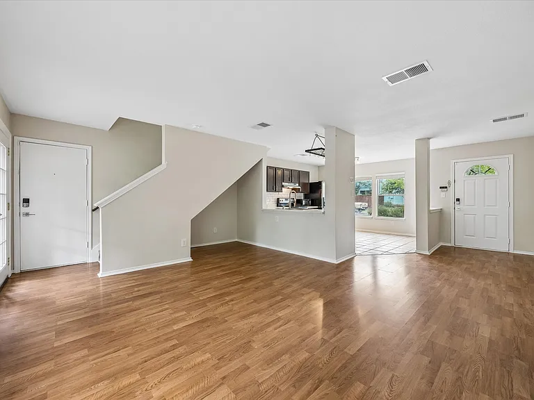 10712 Marshitahs Way — Photo 6