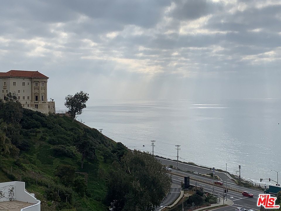 1st image of 18077 Coastline Dr APT 24