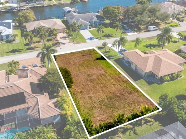 5010 SW 20th Pl, Cape Coral, FL 33914