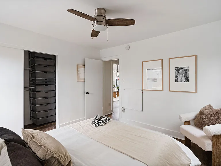 607 W 111th Pl — Photo 28