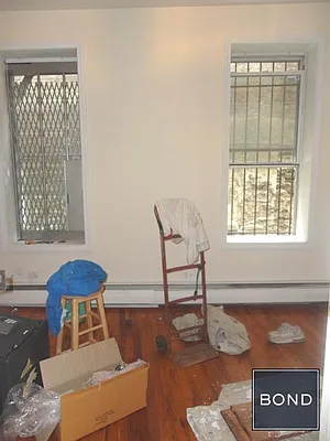 Rented by Bond New York | media 19