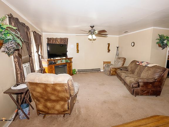3rd image of 1111 E Park Ave