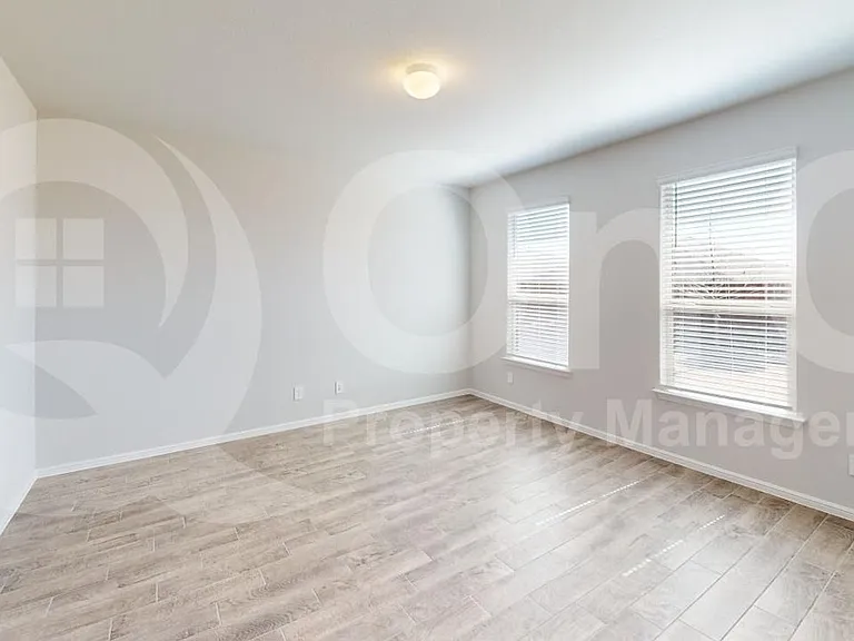 5459 Gold Pond Dr — Photo 8