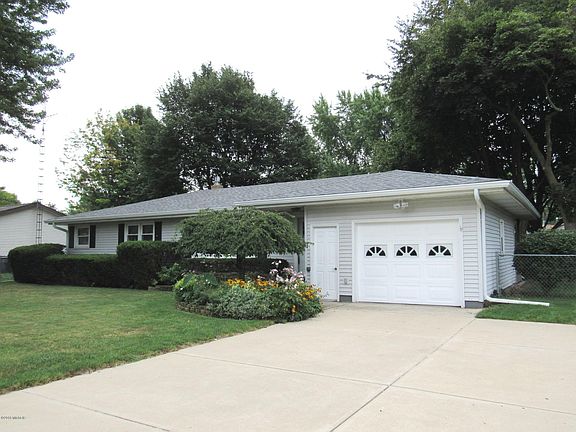 3rd image of 720 Marvin Ave