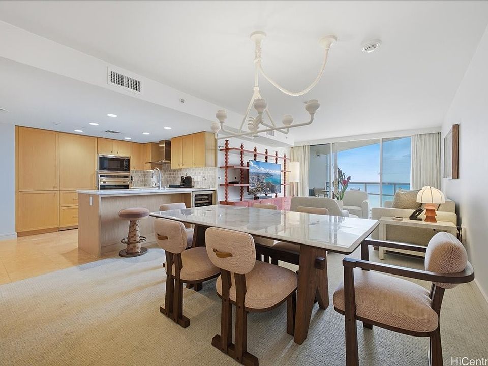 1st image of 223 Saratoga Rd #2015