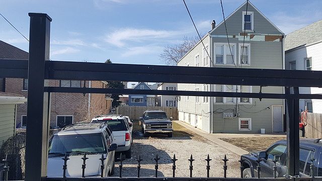 2nd image of 4325 S Honore St