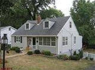 29 Saint George Pl, Saint Louis, MO