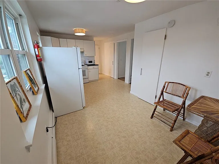 70 Carroll Ave #1004 — Photo 10