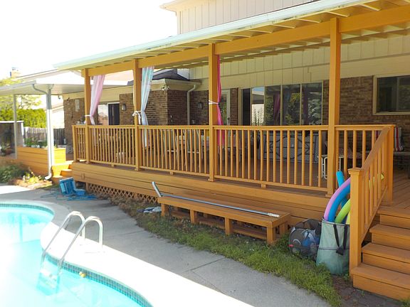 3rd image of 54441 Arrowhead Dr