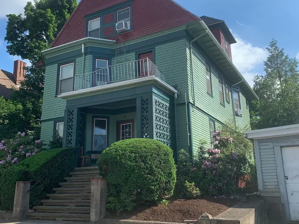 28 Warren Ave #3, Pawtucket, RI 02860