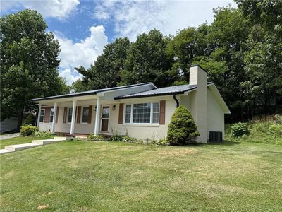 409 Wilton Ave, West Jefferson, NC, 28694
