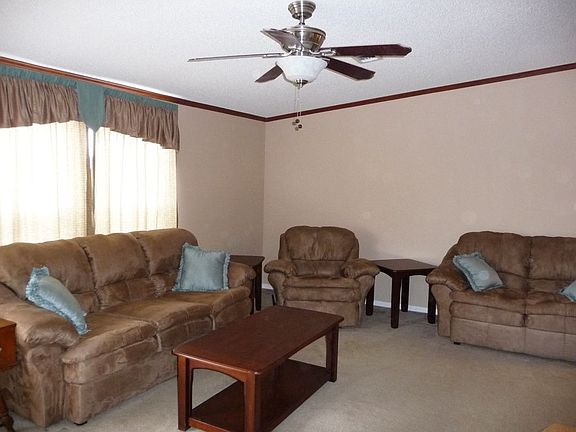 2nd image of 201 Whisper Valley Ln