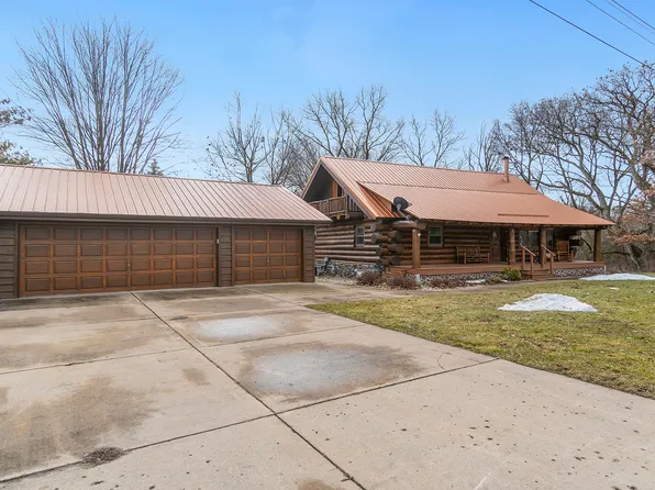 3454 S Mill Rd, Cherry Valley, IL 61016